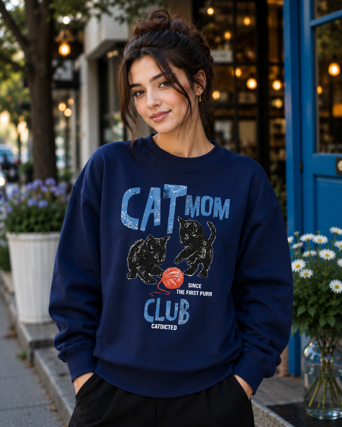 Cat Mom Club – Purrfectly Catdicted | Unisex Sweatshirt